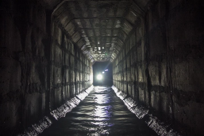 «Если организовать как надо — будет дорого»: Что диггеры думают о смерти людей в коллекторе Неглинки