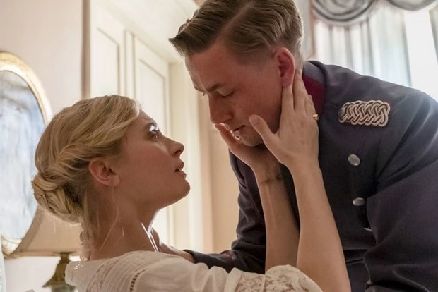 Выставка от студентов Universal University, допрокатный показ фильма «Поцелуй» и еще 21 идея — События недели. Большой город