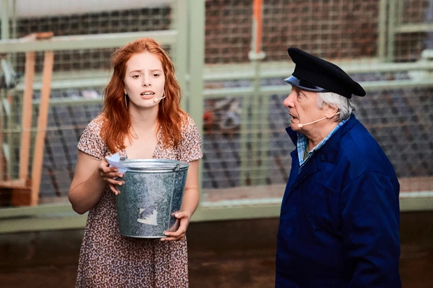 Как превратить город в театральную сцену: Рассказывают организаторы фестиваля «Специфик»