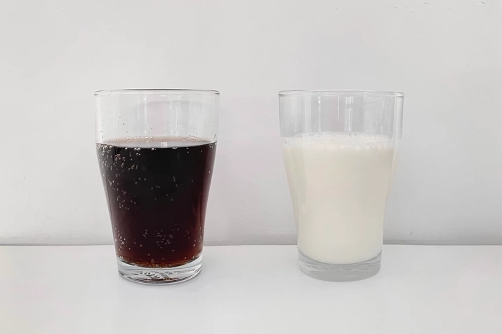 В тиктоке все пьют Pilk — смесь колы и молока. Редакция «БГ» проверяет тренд на себе