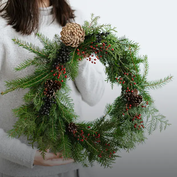 Как украсить дом к Новому году: 15 идей — от минимализма до экодекора