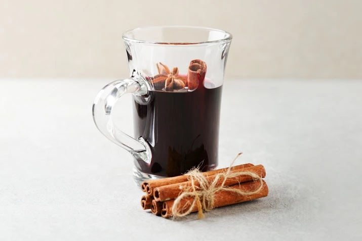 Наступают холода: Что заварить в термос и взять с собой на прогулку