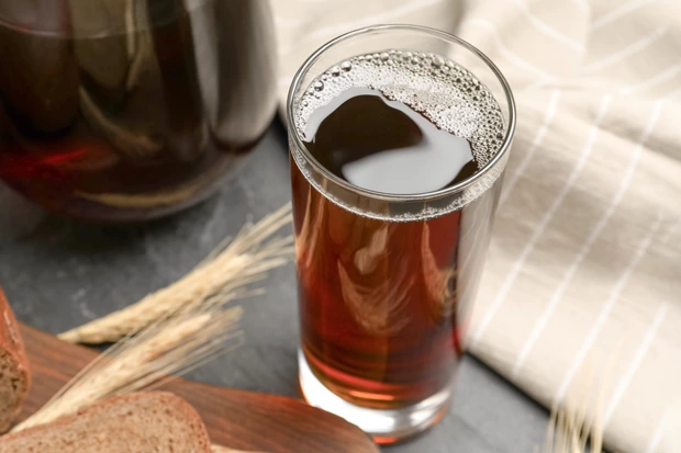 Как приготовить квас дома