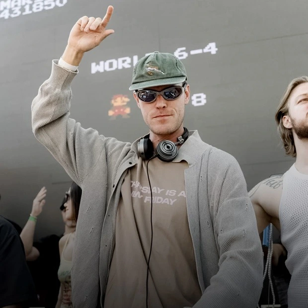 Эхо фестиваля «Короче», вечеринка Chillrave Daytime, «Смысл-фест», маркет «Дом с маяком х Брикет» — Выходные в Москве. Большой город