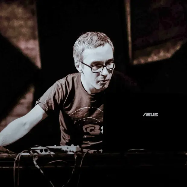 Релизы недели: Shine Grooves, Ambidextrous и System 108 — Новая музыка. Большой город