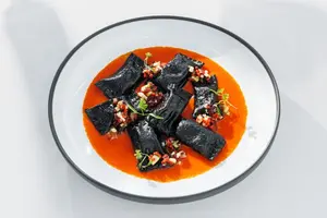 Persimmon на Большой Морской, новое меню в «Европе» и гастроли Mushrooms в La Biga (Петербург)