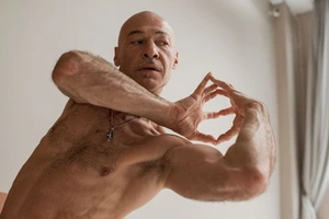 Александр Челидзе («Пункт 64. Паркинсон»): «Тело ведет себя как ребенок, которому не купили игрушку»