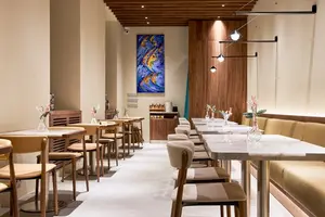 Essenza, Shokunin и Atlantica Bistro на Мясницкой, новый сет в Björn, BreakFest и Set-o-Mania