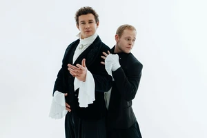 Хоррор, форум-театр и спектакль-лекция: 10 премьер, которые мы ждем на столичных сценах весной