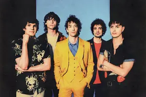 Релизы недели: Беззаботица The Strokes, кошмар Salem и эмбиент Дельфина