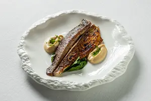 «Тайцы», винодельня и винный паб Urban Winery, новое меню в Historia и Unica и блины в Mamie