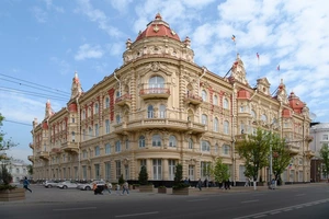 Курник, раки и «Кукарача»: Гид по Ростову-на-Дону