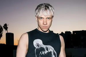 Релизы недели: Расставание с Mujuice, потерянная жемчужина 90-х и клубная история Лиссабона