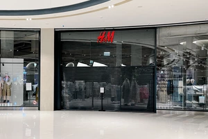 Не сегодня: Когда ждать открытия магазинов H&M