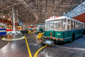 Новый Музей транспорта Москвы в гараже Константина Мельникова
