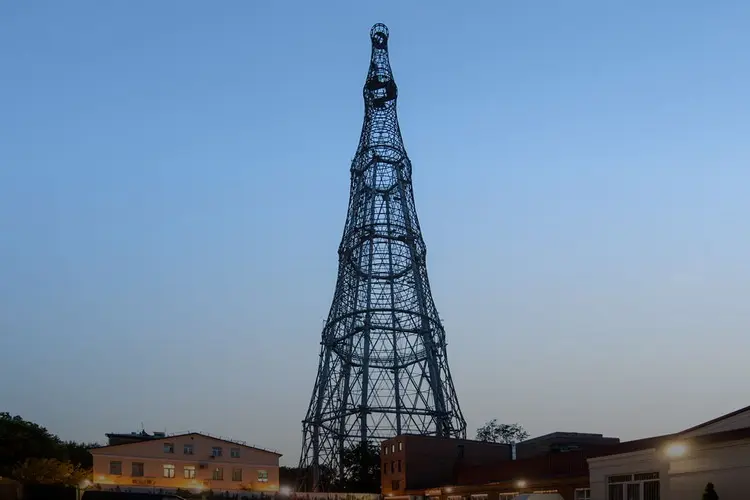 Шуховскую башню на Шаболовке будут разбирать — и соберут заново. Это реставрация?