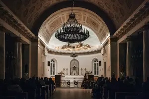 От Букстехуде до Aphex Twin: Каким будет новый музыкальный сезон в храме Святого Людовика