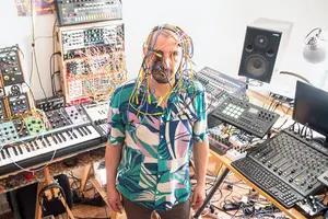 Релизы недели: Потанцевать и полежать