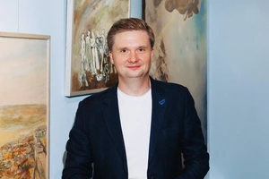 «Пять способов оказаться над временем»: Интервью с Василием Деминым («Масловка. Городок художников»)