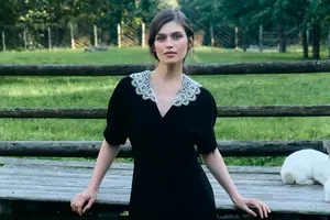 Бренд Zarina обвинили в плагиате орнаментов «Крестецкой строчки»