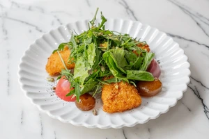 Новый шеф и обновление меню в Dachniki, лесные грибы в Rusty Rat & Pizza и завтраки в Urban Winery