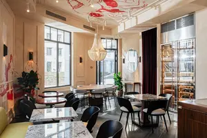 «Бистротека» на Карповке, Tony Bistro в Озерном переулке и новая еда в Futurist (Петербург)