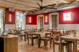 Новые «Артист» и Cazaban Bistro, обеды на винодельне и в Atlantica Bistro и праздник красных львов