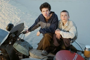 «Космос засыпает»: Между мамой и мечтой