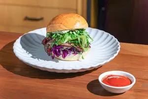 Новая траттория Core Mio, обеденное меню в Maya и детские бранчи в Touché